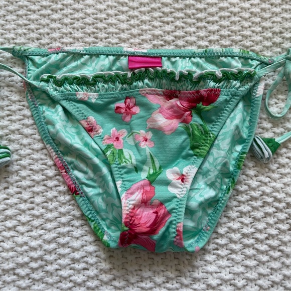 NWT Betsey Johnson Green and Pink Bikini Set in Malibu Print- Size S - Picture 7 of 10